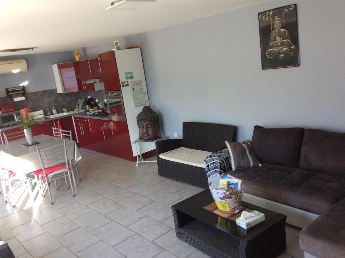 Les Clematites Apartamento Donzère Exterior foto